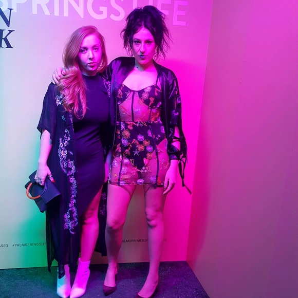 Clothes&accessories=life’s love! Style’s 24/7, 365. Fash[is]on is how u want it. - Picture 3 of 5